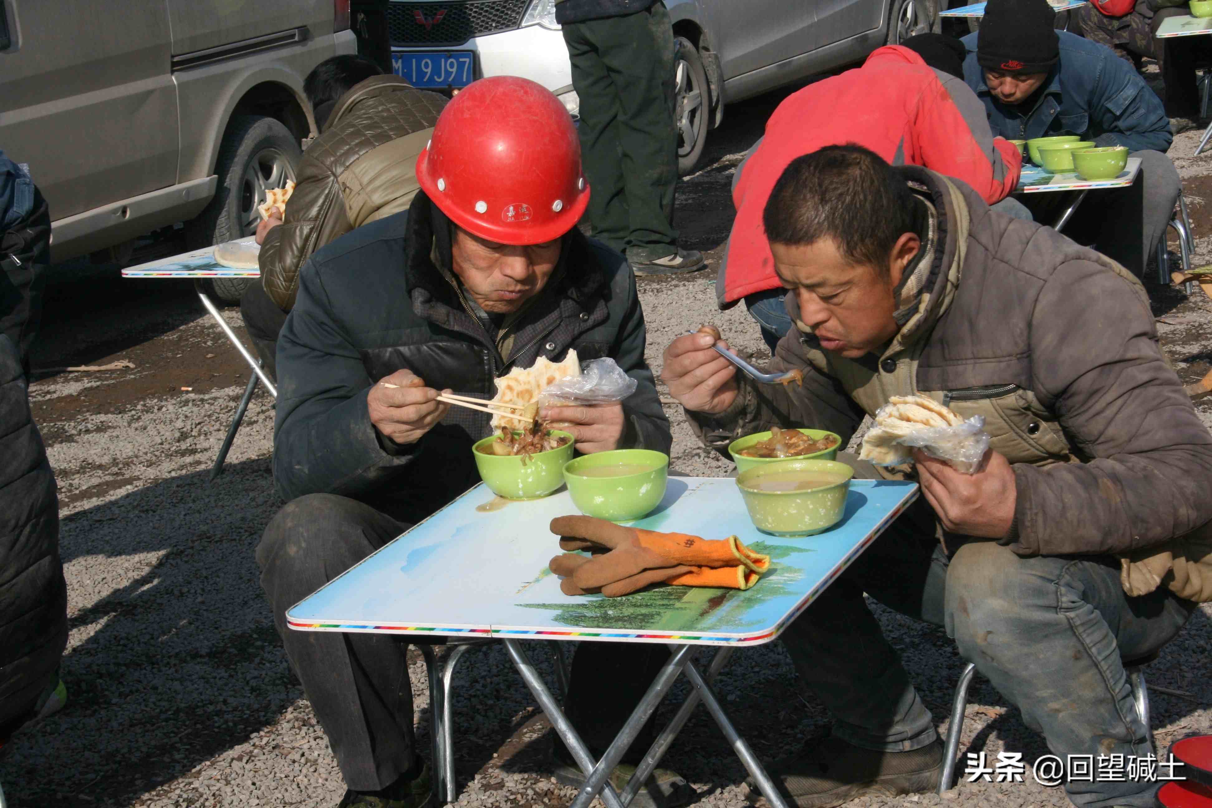 风餐露宿是什么意思（什么叫 风餐露宿）-第4张图片