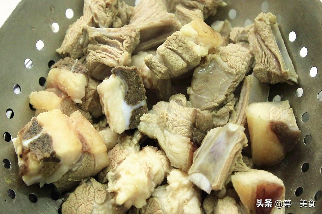 红烧羊排的做法（红烧羊排最好吃做法）-第5张图片